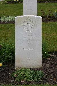 Harrogate (Stonefall) Cemetery - Loszchuk, Peter Paul